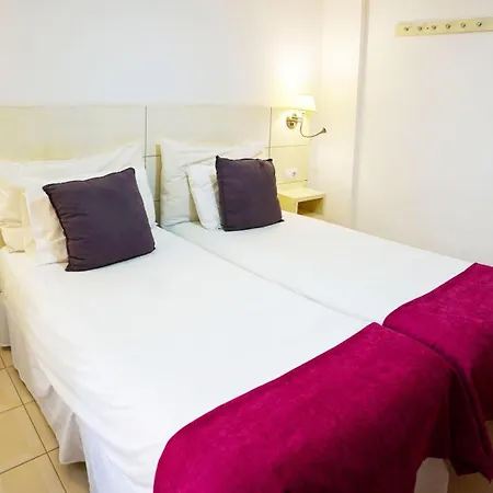 Coral Compostela Appartement *